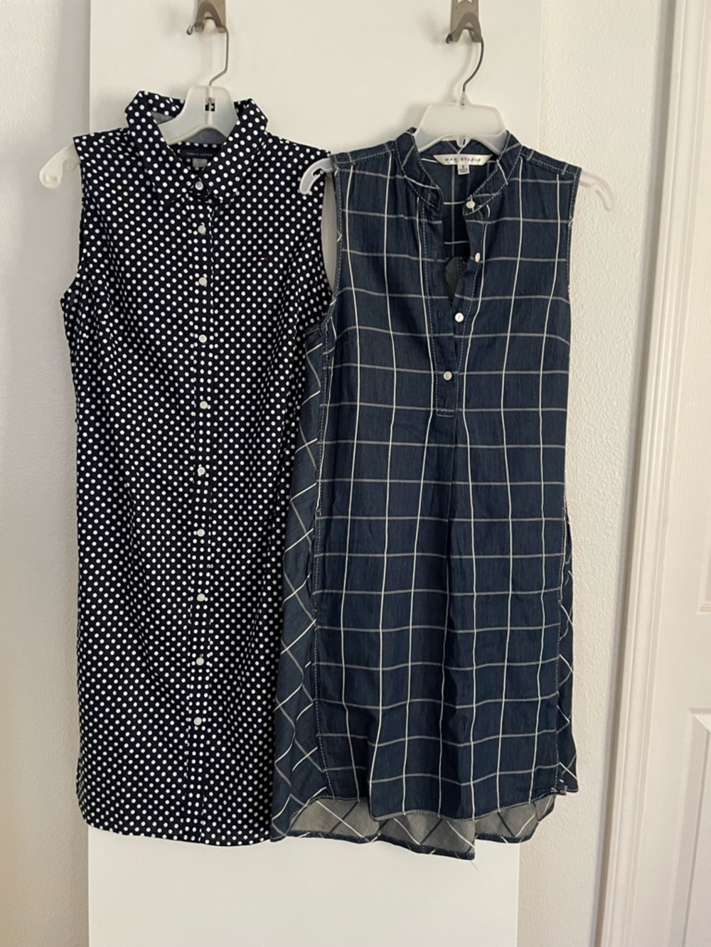 Lot of 2 Dresses Cotton Blue Midi Button Down 
SM/6 Tommy Hilfiger/Max Studio
